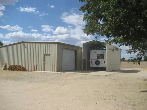 8025 Avenue E4 W, Lancaster, CA 93536 photo 9
