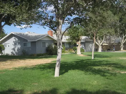 8025 Avenue E4 W, Lancaster, CA 93536 photo 5