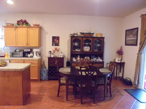 2870 Tumbleweed Dr, Palmdale, CA 93550 photo 12