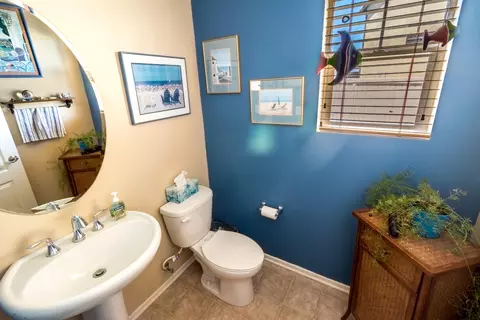 44255 Stadium Ct, Lancaster, CA 93535 photo 3