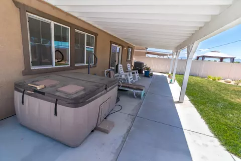 44255 Stadium Ct, Lancaster, CA 93535 photo 27