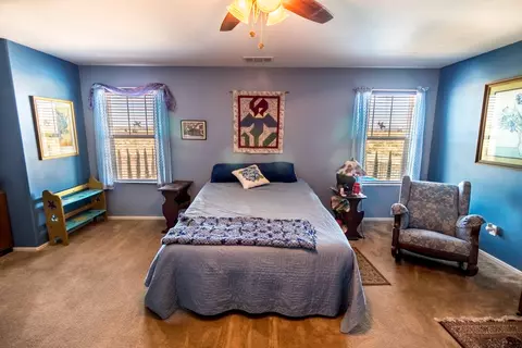 44255 Stadium Ct, Lancaster, CA 93535 photo 15