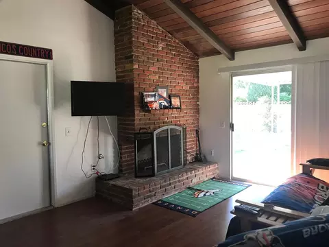 43911 Halcom Ave, Lancaster, CA 93536 photo 2