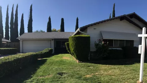 43911 Halcom Ave, Lancaster, CA 93536 photo 17
