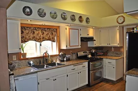 37522 37th St E, Palmdale, CA 93550 photo 6