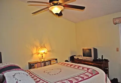 37522 37th St E, Palmdale, CA 93550 photo 15