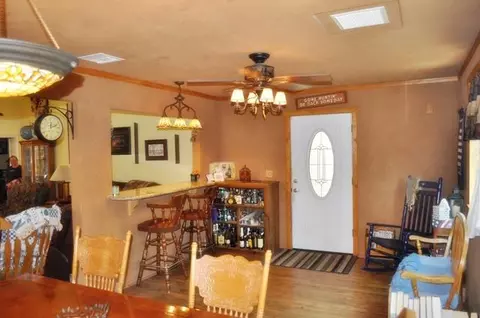 37522 37th St E, Palmdale, CA 93550 photo 11
