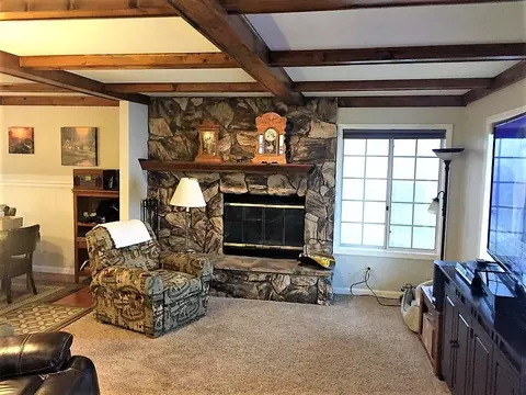 24300 Mccray Ct, Tehachapi, CA 93561 photo 6