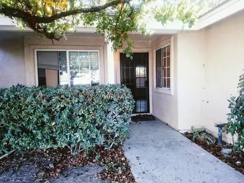 2344 Morningside, Lancaster, CA 93535 photo 4