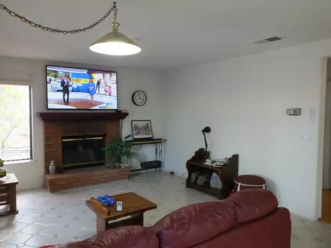 36444 Copper Ln, Palmdale, CA 93550 photo 5