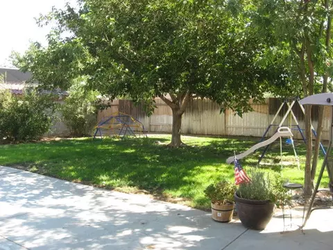 6339 Jonathon St, Lancaster, CA 93536 photo 8