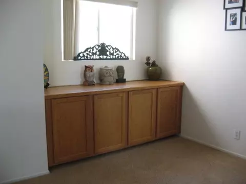 6339 Jonathon St, Lancaster, CA 93536 photo 2