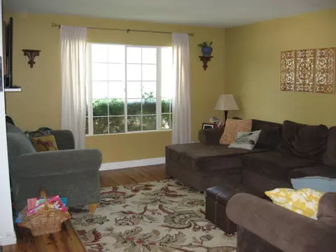6339 Jonathon St, Lancaster, CA 93536 photo 6
