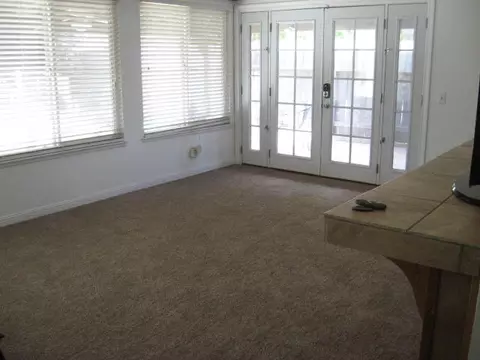 44143 7th St E, Lancaster, CA 93535 photo 8