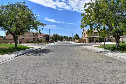 1663 Lumber St W, Lancaster, CA 93534 photo 23