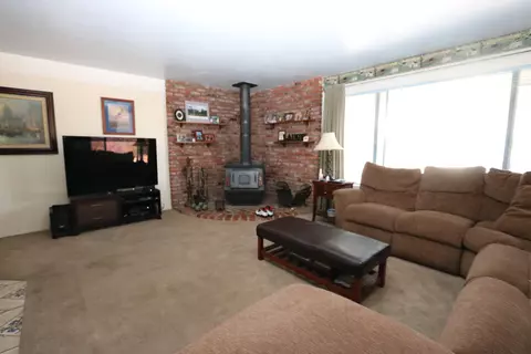 33325 165th St E, Llano, CA 93544 photo 4