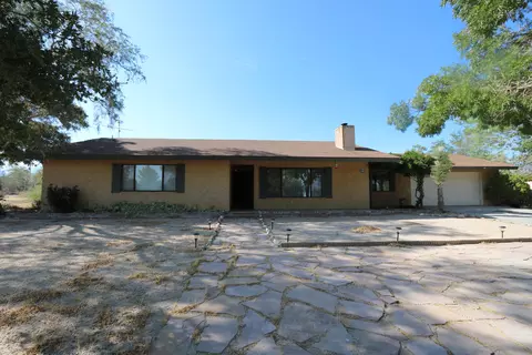 33325 165th St E, Llano, CA 93544 photo 1
