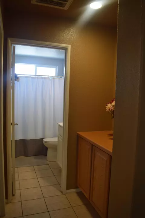 3039 Kilt Ct, Lancaster, CA 93535 photo 8