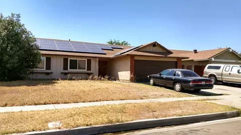 1140 Lingard St E, Lancaster, CA 93535 photo 1