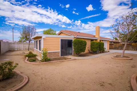 37738 45th St E, Palmdale, CA 93552 photo 37