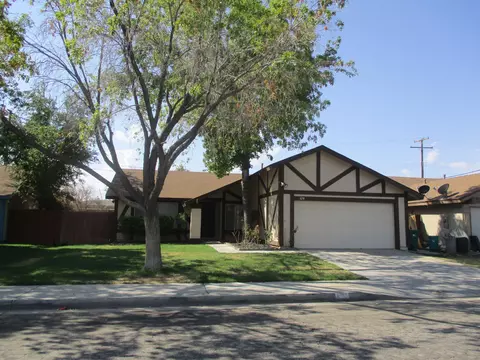320 Avenue J7 E, Lancaster, CA 93535 photo 1