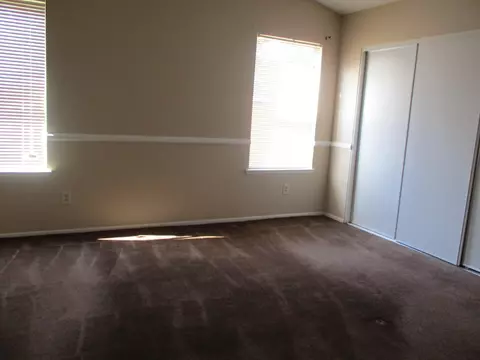 320 Avenue J7 E, Lancaster, CA 93535 photo 11