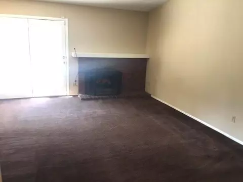 320 Avenue J7 E, Lancaster, CA 93535 photo 4