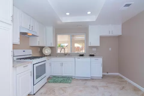 327 Avenue J7 E, Lancaster, CA 93535 photo 19