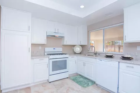 327 Avenue J7 E, Lancaster, CA 93535 photo 21