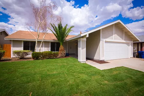 327 Avenue J7 E, Lancaster, CA 93535 photo 1