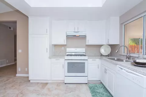 327 Avenue J7 E, Lancaster, CA 93535 photo 22