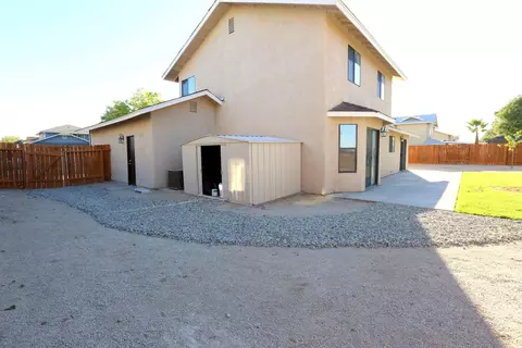 1205 Regents St W, Lancaster, CA 93534 photo 5