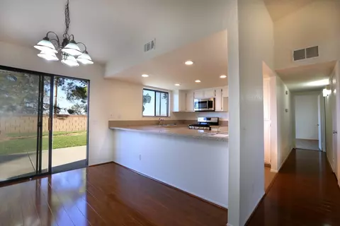 1205 Regents St W, Lancaster, CA 93534 photo 8