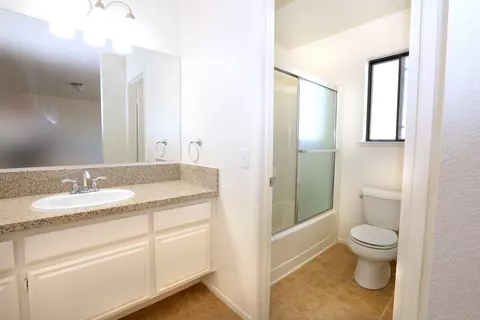 1205 Regents St W, Lancaster, CA 93534 photo 22