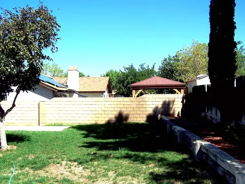 44022 4th St E, Lancaster, CA 93535 photo 13