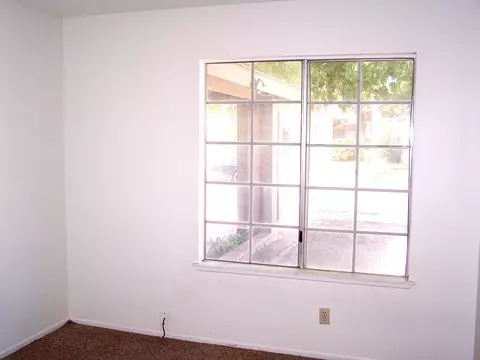 44022 4th St E, Lancaster, CA 93535 photo 9