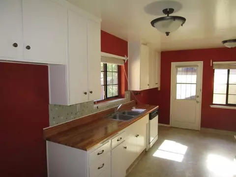 1820 Jenner St, Lancaster, CA 93534 photo 8