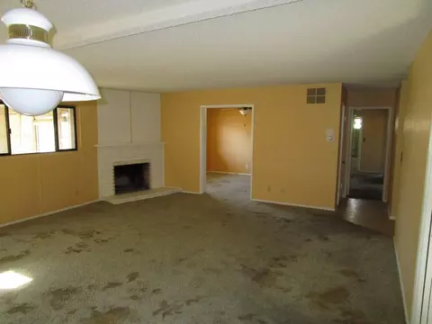 1820 Jenner St, Lancaster, CA 93534 photo 3