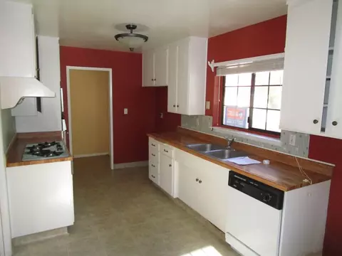 1820 Jenner St, Lancaster, CA 93534 photo 5