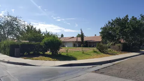 1330 Springline Dr, Palmdale, CA 93550 photo 6