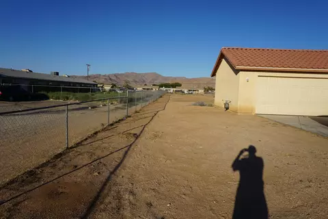 13409 Central Rd, Apple Valley, CA 92308 photo 23