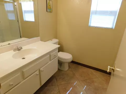 45751 Knightsbridge St, Lancaster, CA 93534 photo 13