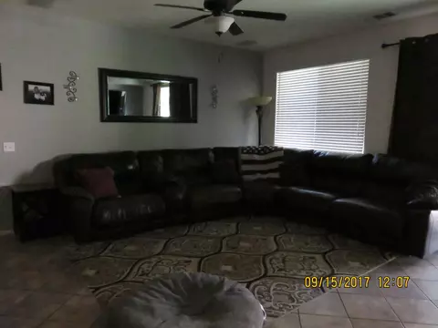 5837 Spice St, Lancaster, CA 93536 photo 9