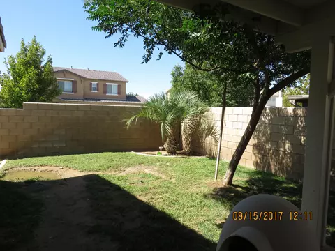 5837 Spice St, Lancaster, CA 93536 photo 19