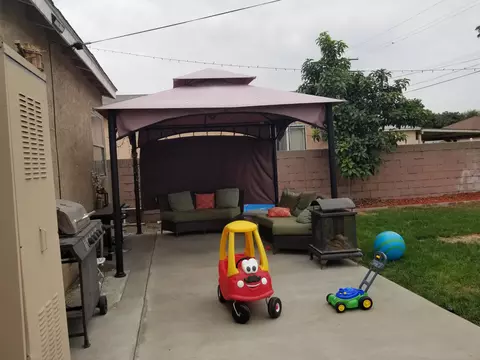701 School St W, Compton, CA 90220 photo 9