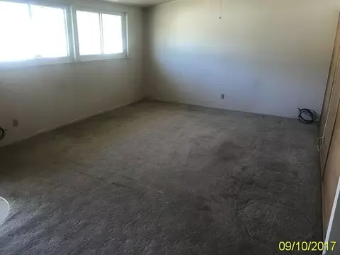 2100 Trinity Ave, Mojave, CA 93501 photo 2