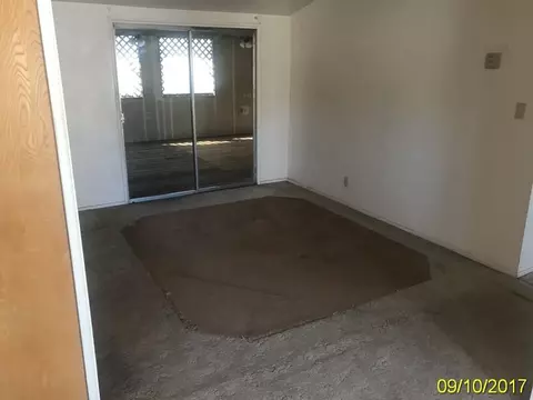 2100 Trinity Ave, Mojave, CA 93501 photo 4