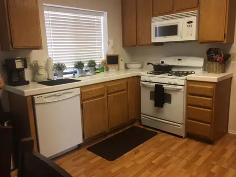 44815 Caboose Dr, Lancaster, CA 93535 photo 9