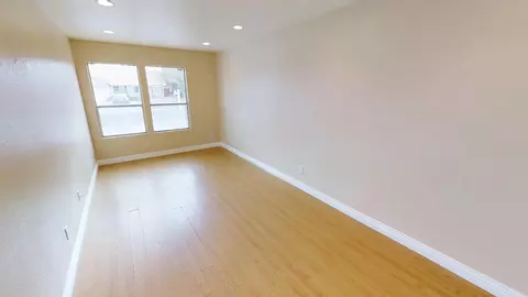 43751 Dana Dr, Lancaster, CA 93535 photo 8