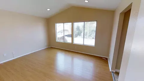 43751 Dana Dr, Lancaster, CA 93535 photo 12